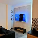 Loft El Baix - *