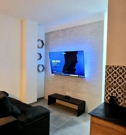 Loft El Baix - *